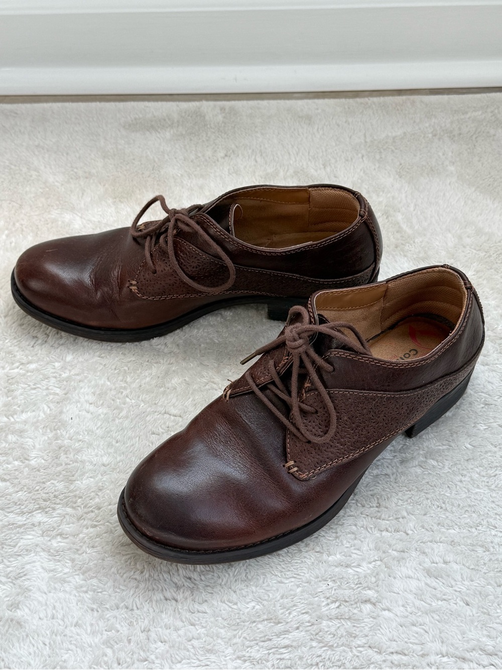 Comfortiva Leather Oxfords/ Lace-Ups, Dark Brown, Size 8